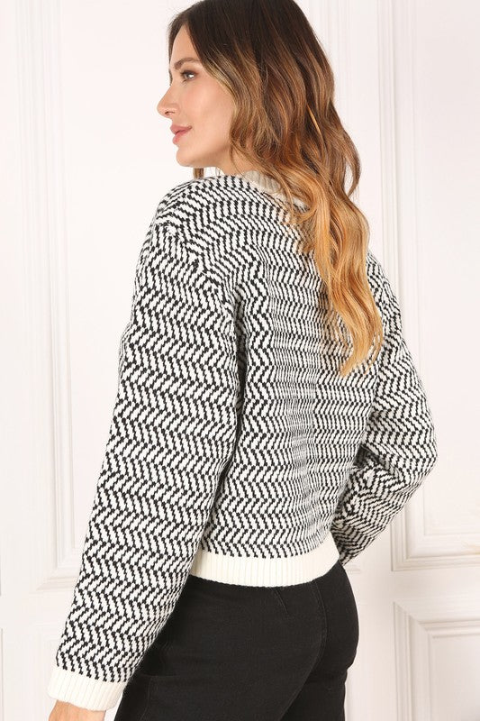 Herringbone Pattern Crew Neck Sweater - The Beaucoup Home