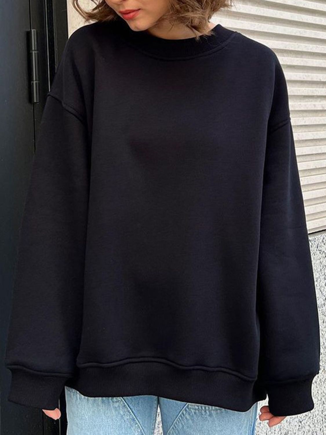 Oversize Round Neck Dropped Shoulder Sweatshirt - The Beaucoup Home