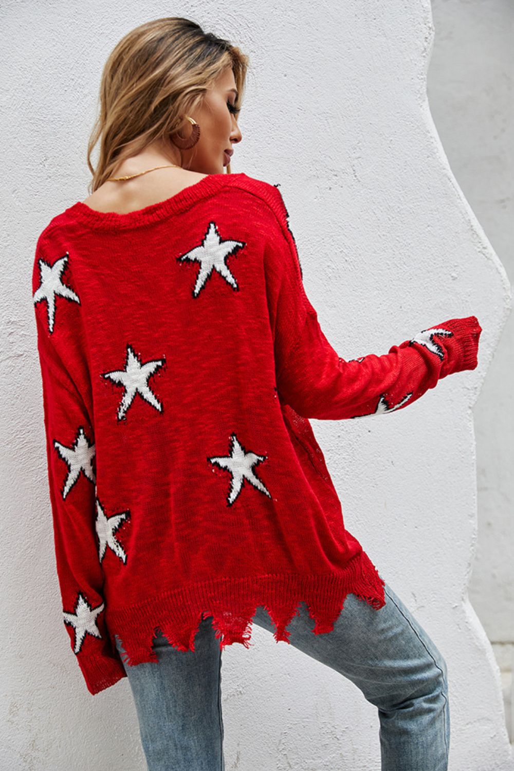 Star Pattern Distressed Sweater - The Beaucoup Home