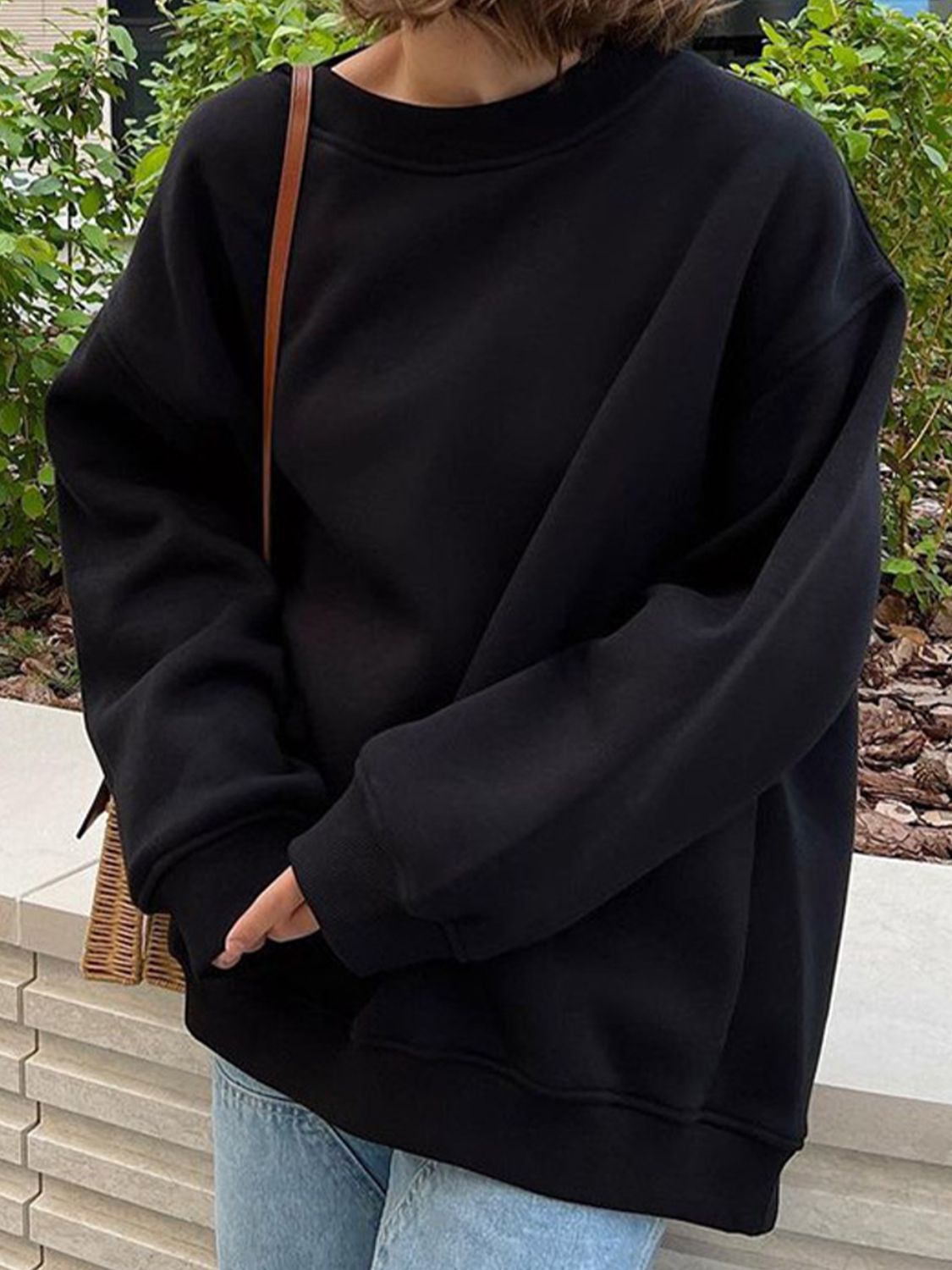 Oversize Round Neck Dropped Shoulder Sweatshirt - The Beaucoup Home