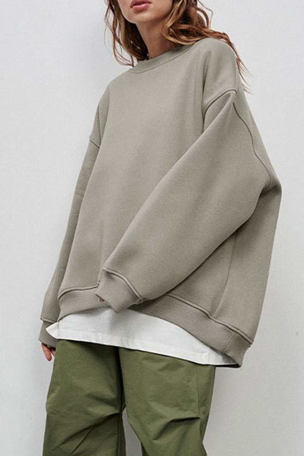 Oversize Round Neck Dropped Shoulder Sweatshirt - The Beaucoup Home