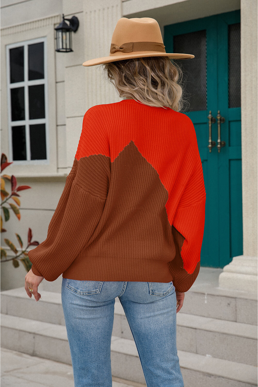 Two-Tone Round Neck Ribbed Sweater - The Beaucoup Home