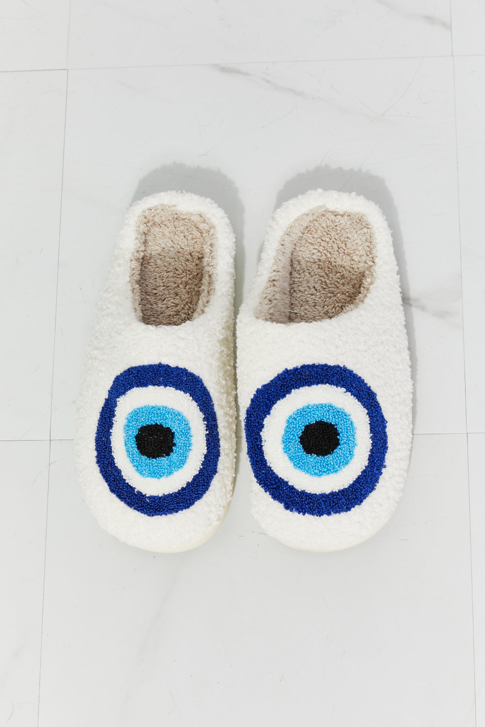 MMShoes Eye Plush Slipper - The Beaucoup Home