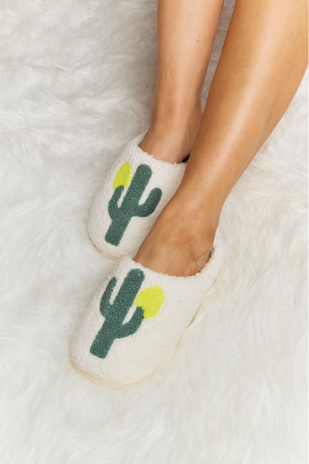 Melody Cactus Plush Slide Slippers - The Beaucoup Home