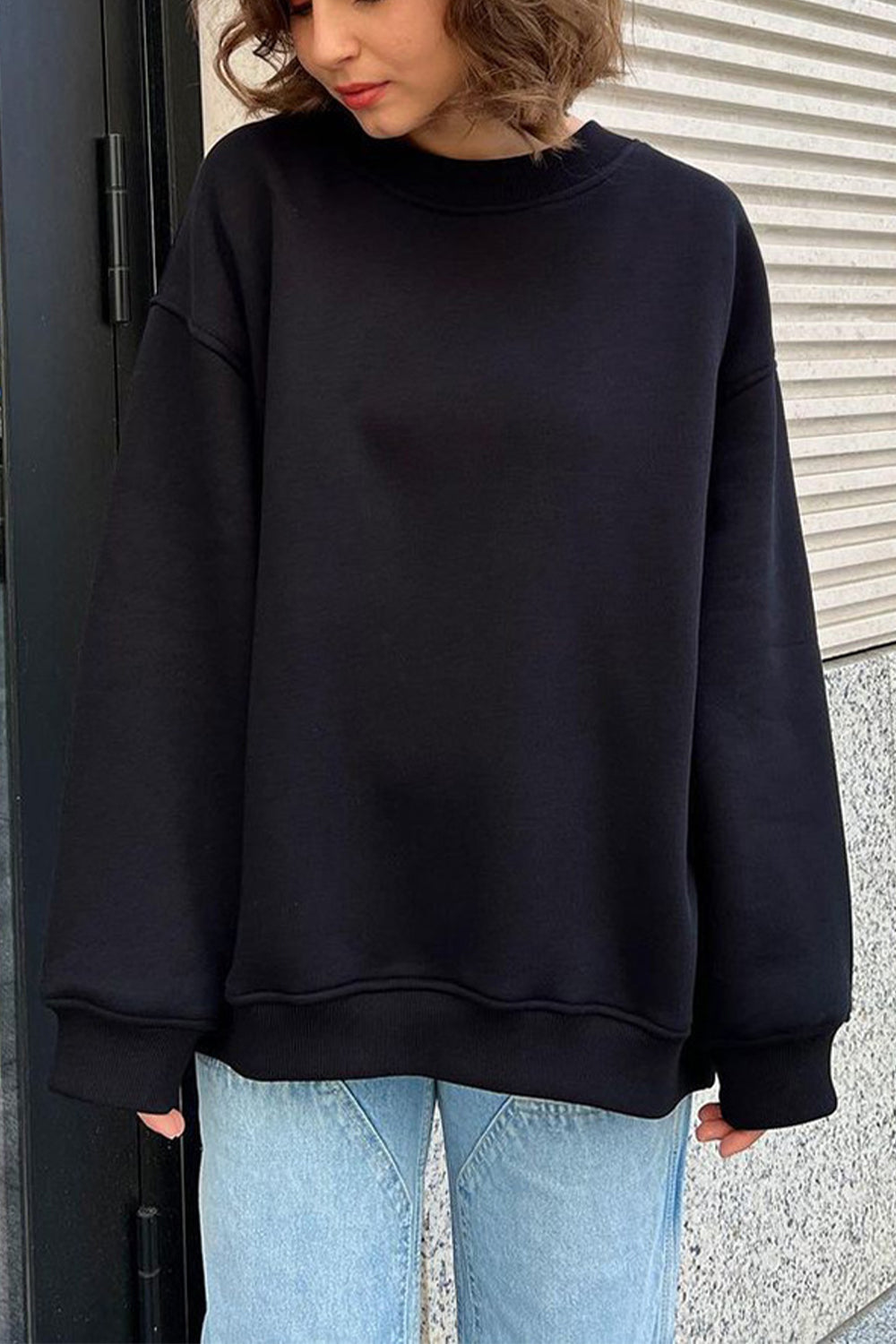 Oversize Round Neck Dropped Shoulder Sweatshirt - The Beaucoup Home