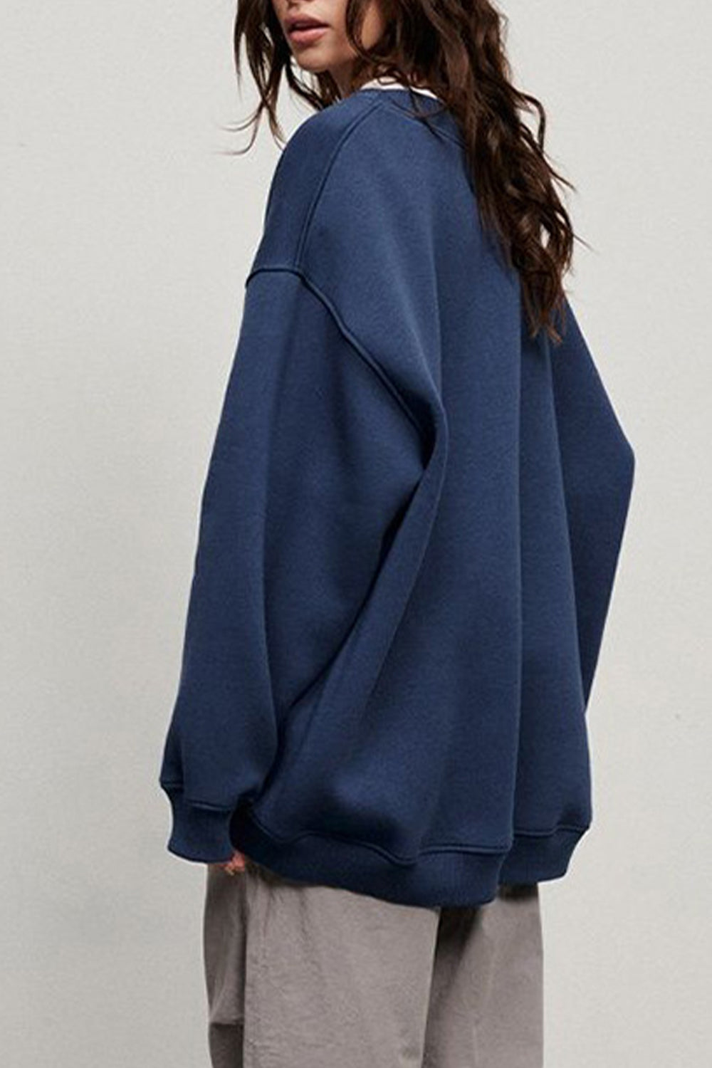 Oversize Round Neck Dropped Shoulder Sweatshirt - The Beaucoup Home