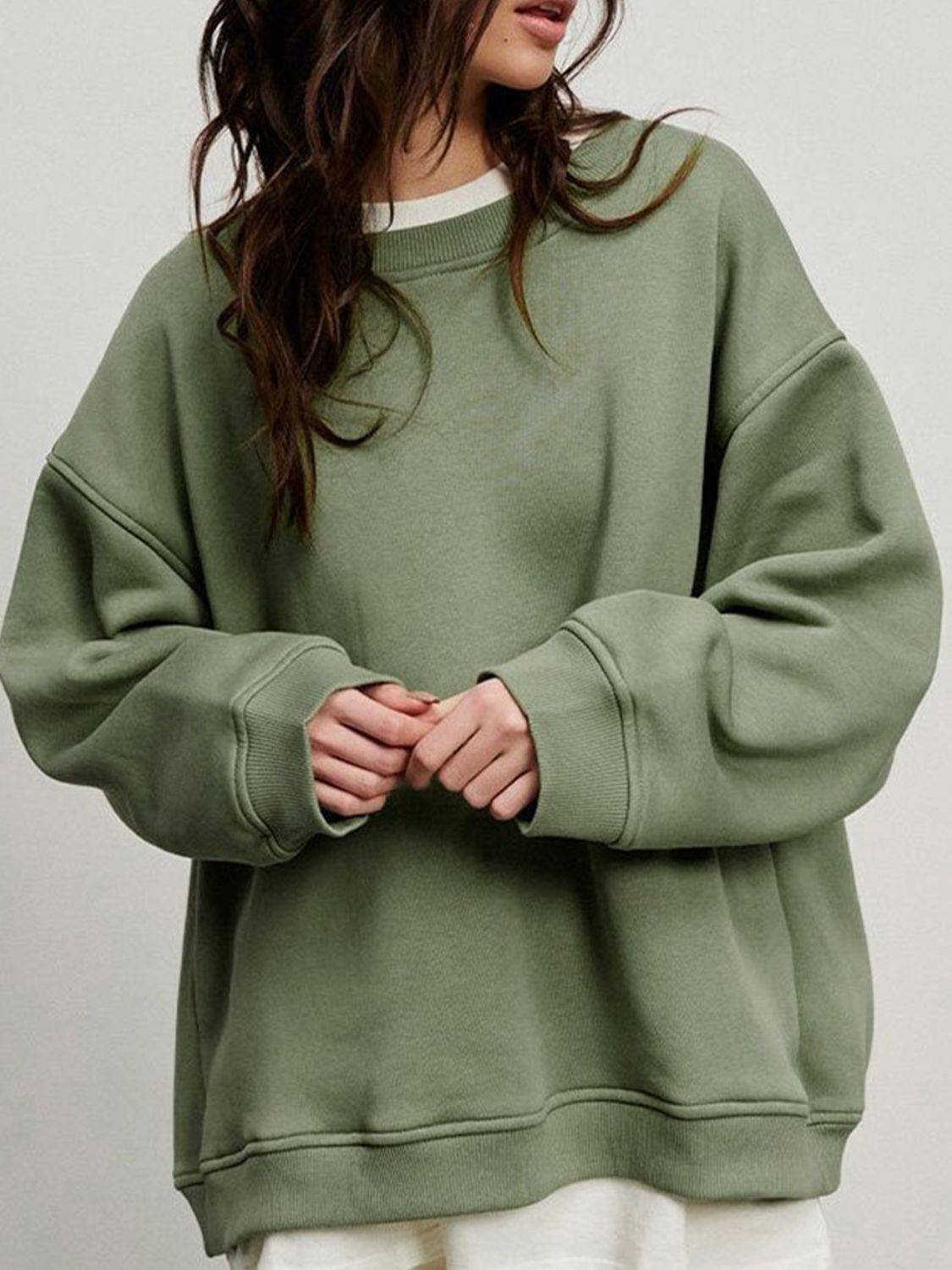 Oversize Round Neck Dropped Shoulder Sweatshirt - The Beaucoup Home